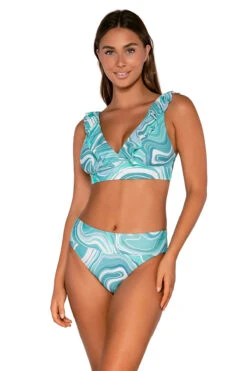 Willa Wireless Bralette Bikini Top (D+ Cup)